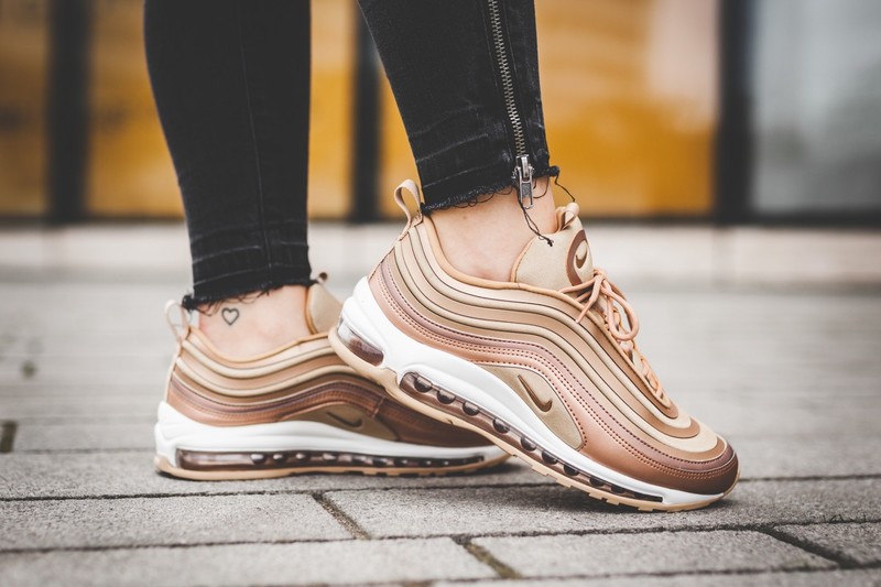 Nike air max 97 ultra hot sale metallic bronze